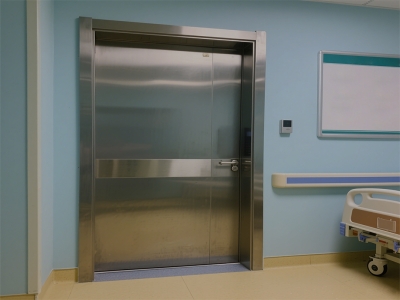 病房門的三重考量：耐用性、功能性與經濟性的平衡之道